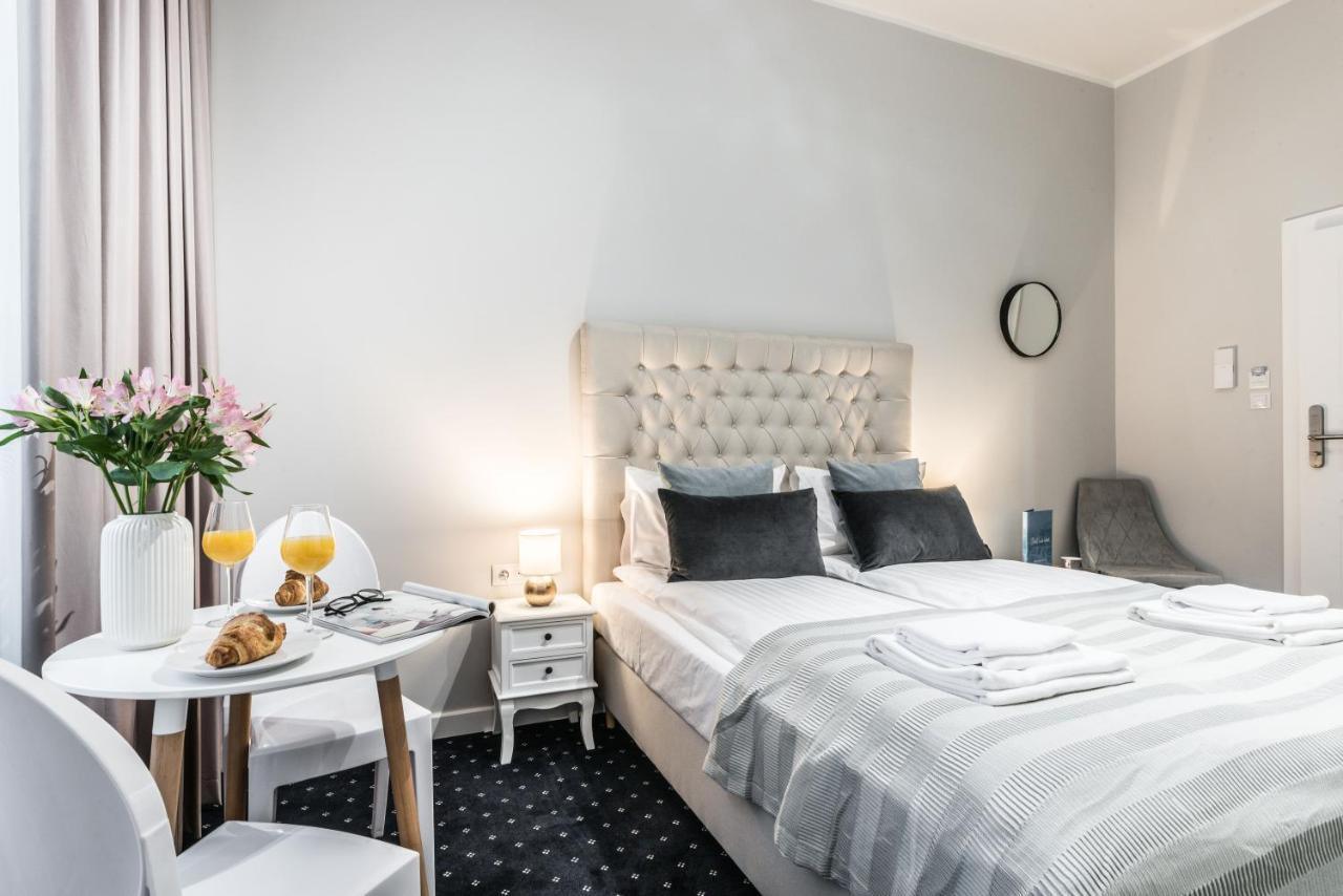 Serenity Aparthotels - Old Town Poznan By Friendly Apartments Exterior foto
